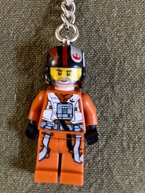 LEGO Star Wars "Poe Dameron" 853605 Key Chain. NEW with original tag.